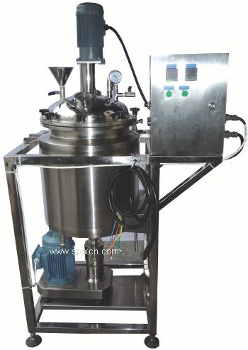 管線(xiàn)式真空乳化機